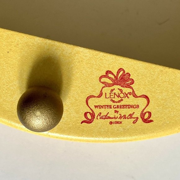 Lenox Winter Greetings Holiday Birds Round Metal Casserole Holder 10" Toleware C - Picture 9 of 12